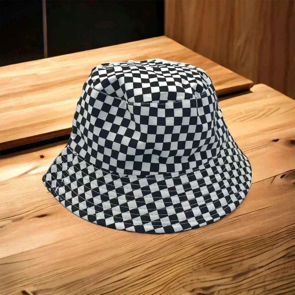 Boutique Black and White Checked Fully Reversible Bucket Hat Trendy OSFM - Picture 4 of 6
